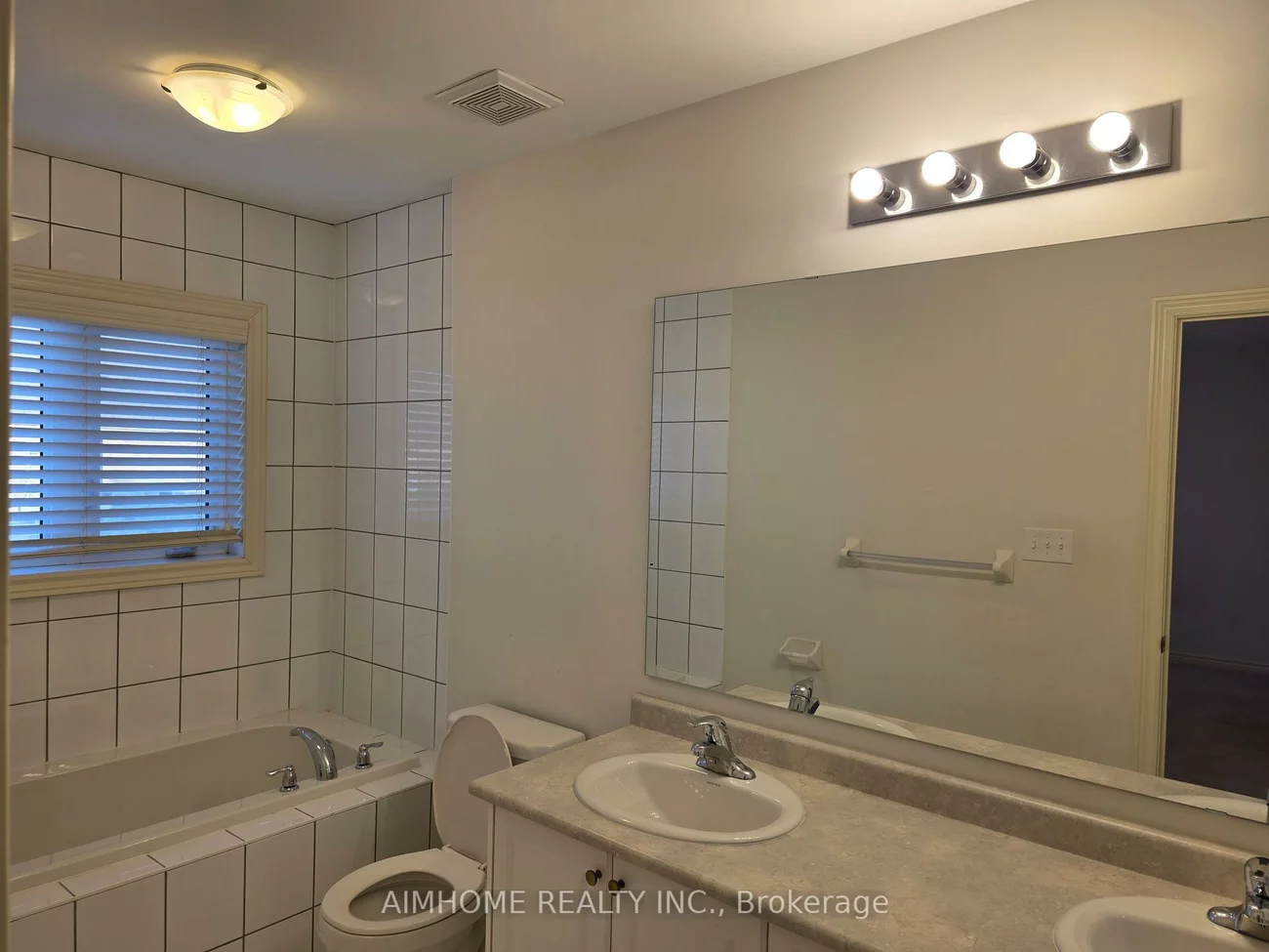 426, George Ryan, 1010 - JM Joshua Meadows, Oakville