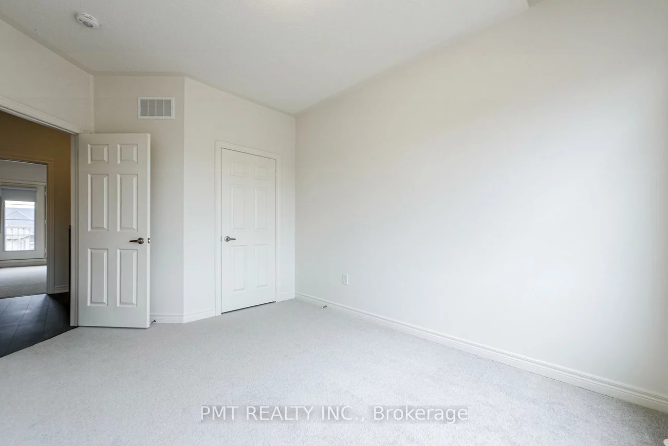 3194, Sixth, 1008 - GO Glenorchy, Oakville