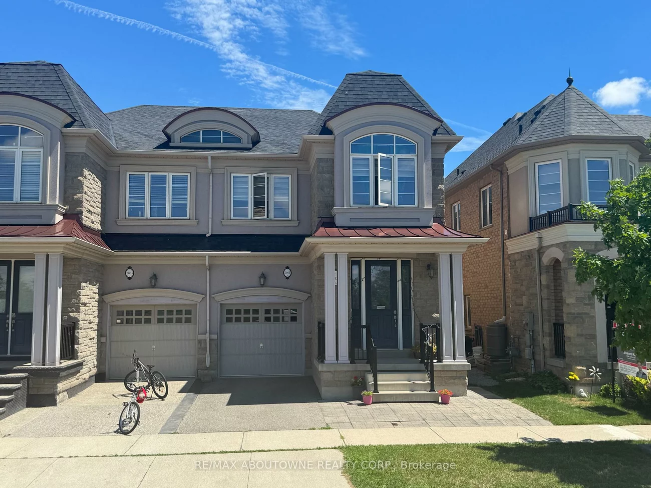 3061, Isaac, 1008 - GO Glenorchy, Oakville