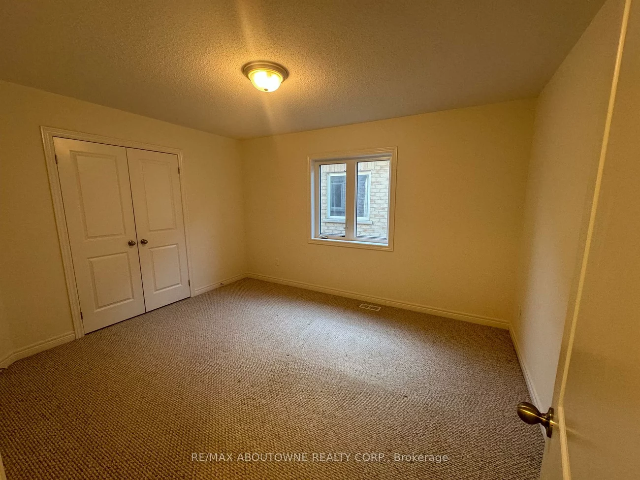3061, Isaac, 1008 - GO Glenorchy, Oakville