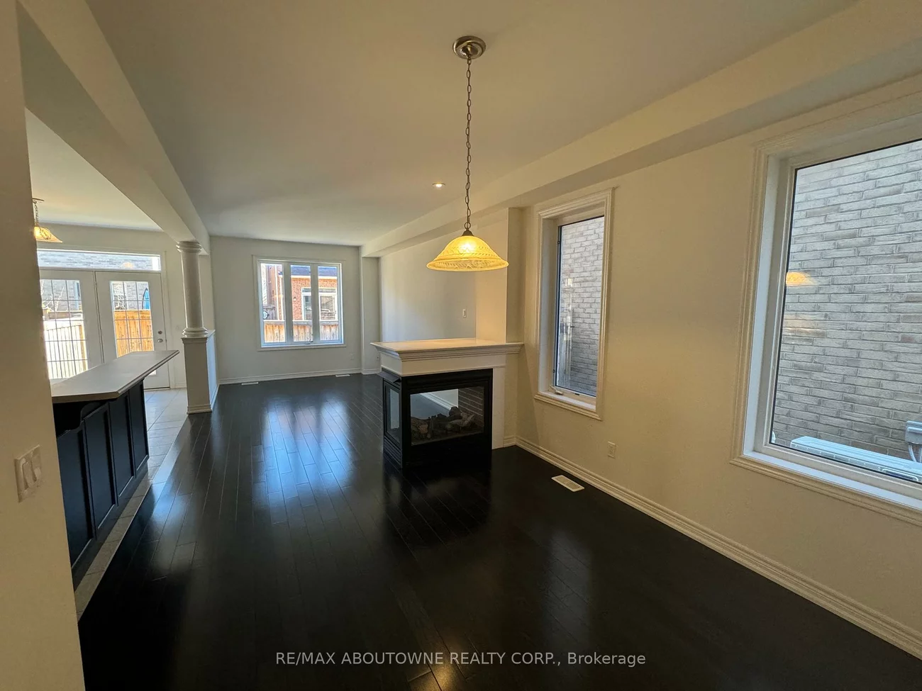 3061, Isaac, 1008 - GO Glenorchy, Oakville