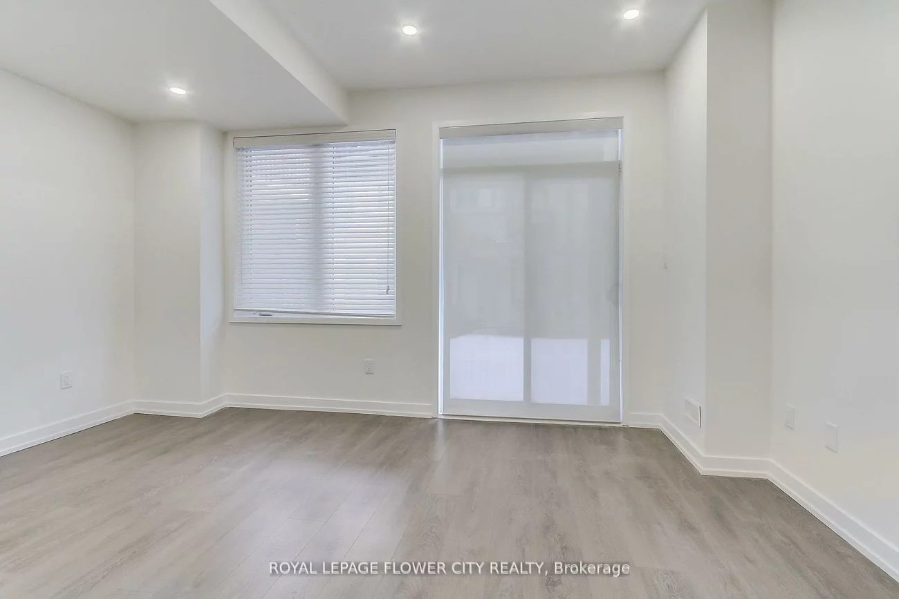 189, Sabina, 1008 - GO Glenorchy, Oakville