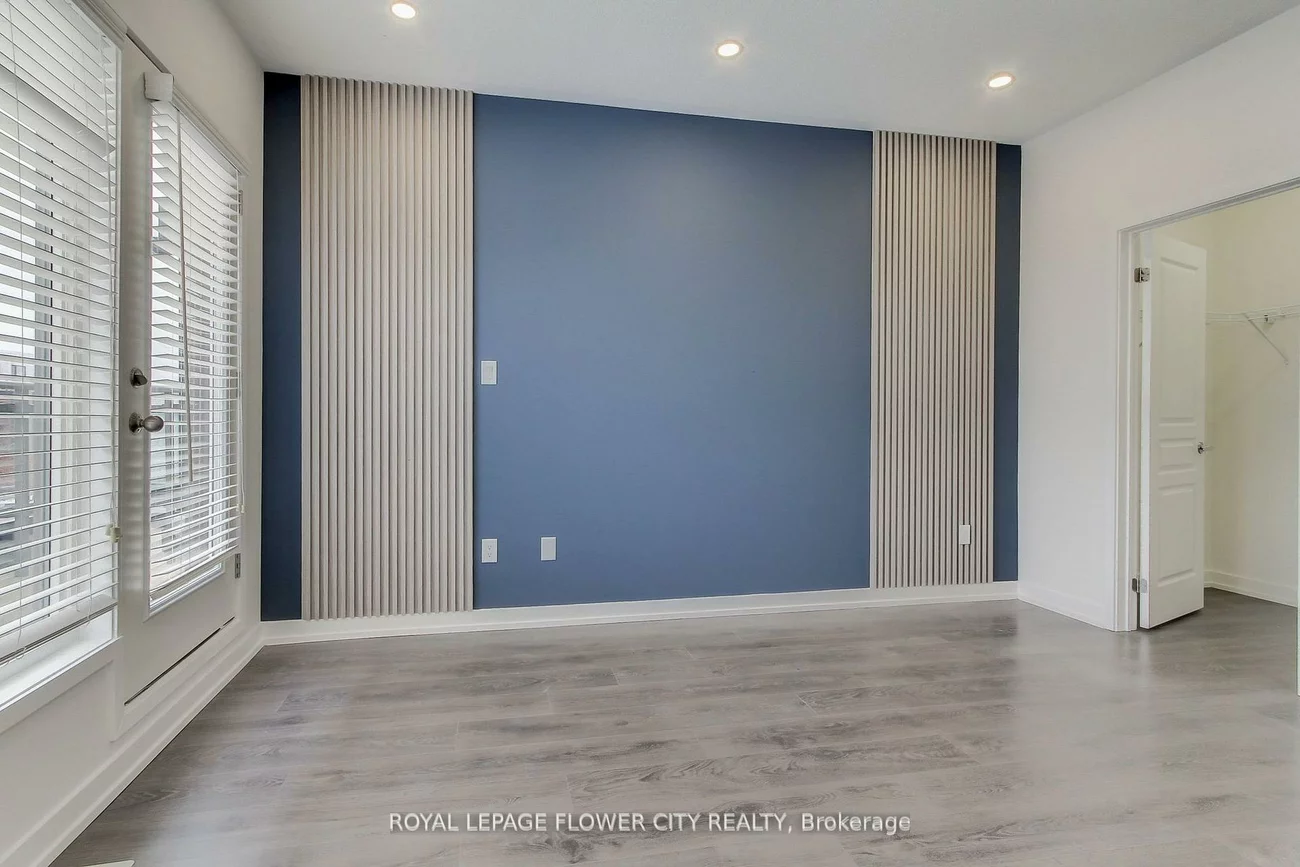 189, Sabina, 1008 - GO Glenorchy, Oakville