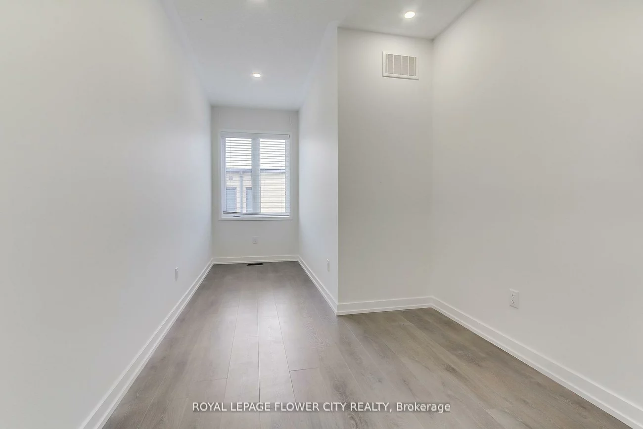 189, Sabina, 1008 - GO Glenorchy, Oakville