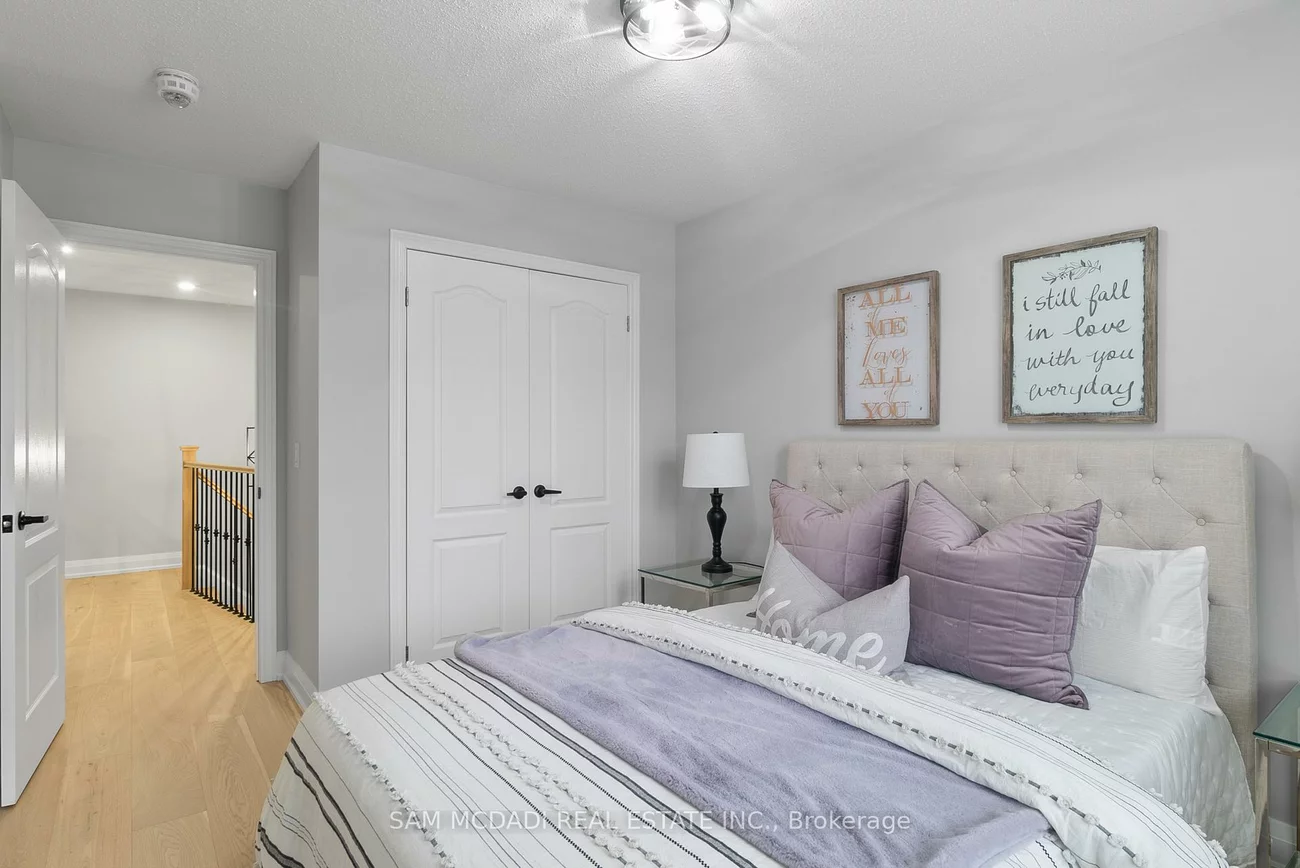 573, Settlers, 1016 - SH Sixteen Hollow, Oakville
