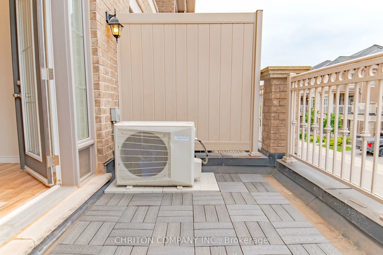 2435, Greenwich, 1019 - WM Westmount, Oakville