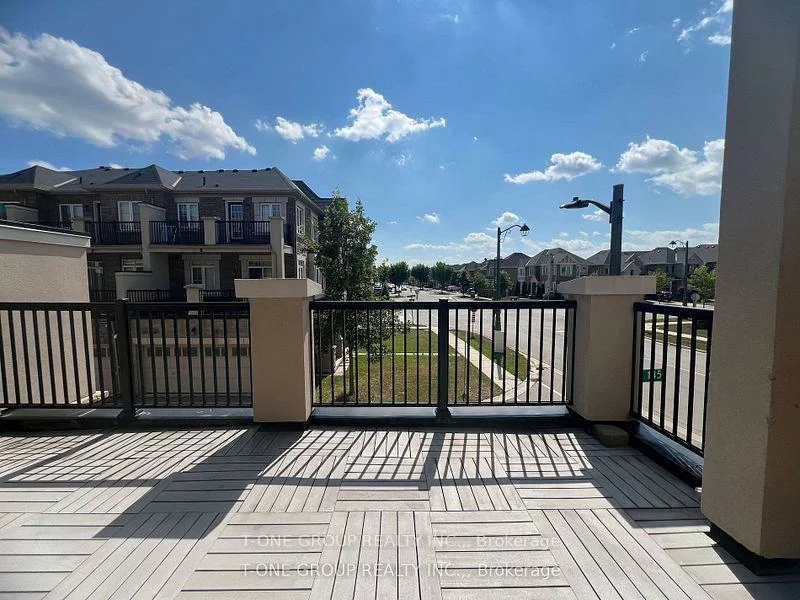 3100, Eberly Woods, 1008 - GO Glenorchy, Oakville