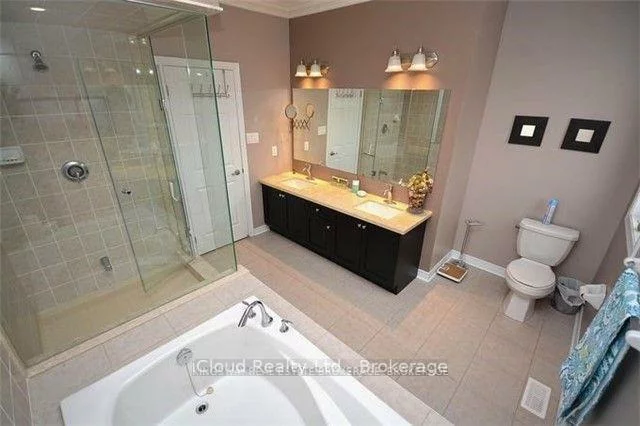 109, Kaitting, 1008 - GO Glenorchy, Oakville