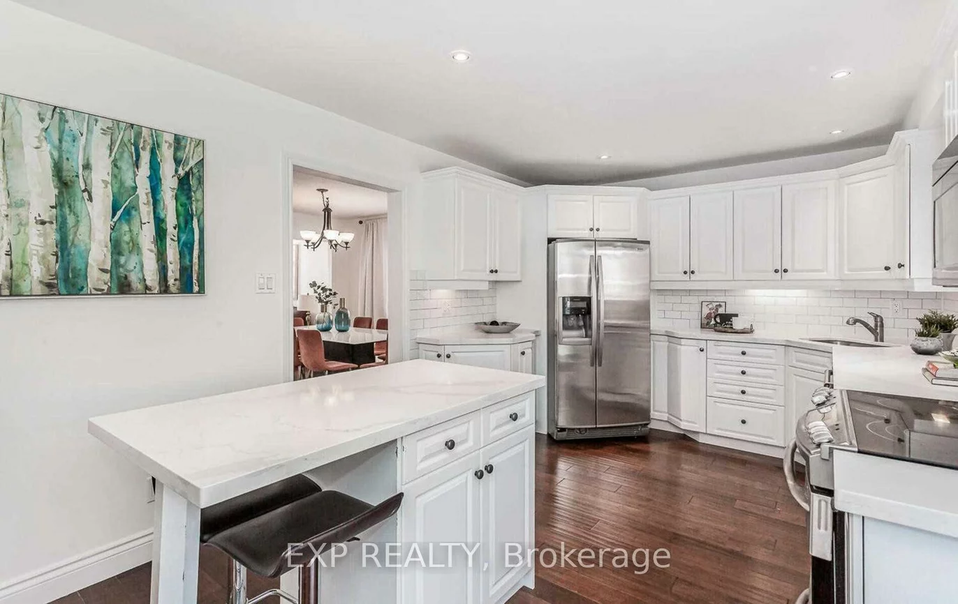 93, Waldie, 1001 - BR Bronte, Oakville