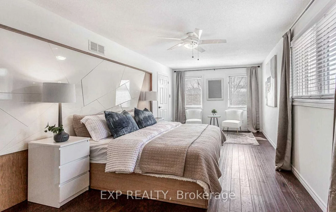 93, Waldie, 1001 - BR Bronte, Oakville