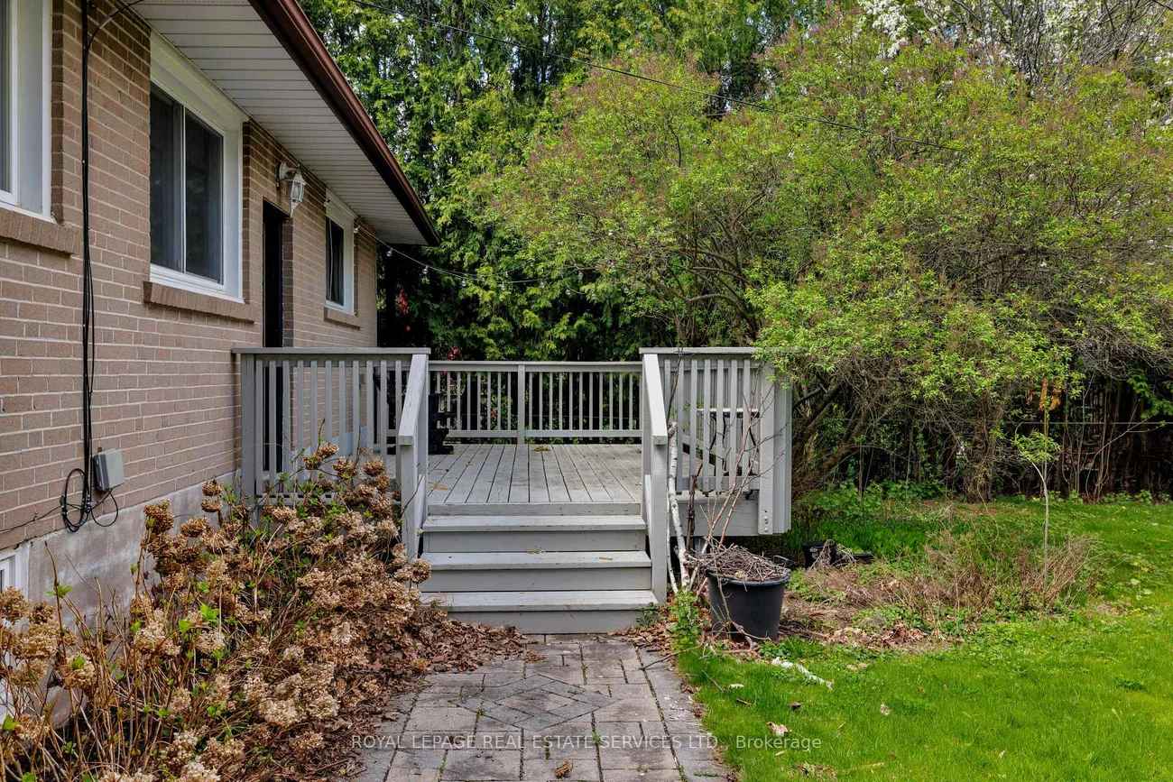 1181, Newton, 1003 - CP College Park, Oakville