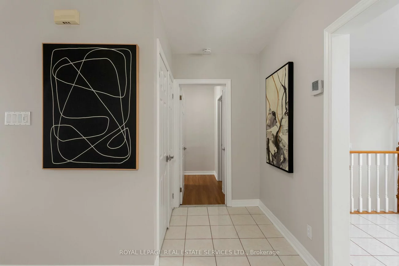 1181, Newton, 1003 - CP College Park, Oakville