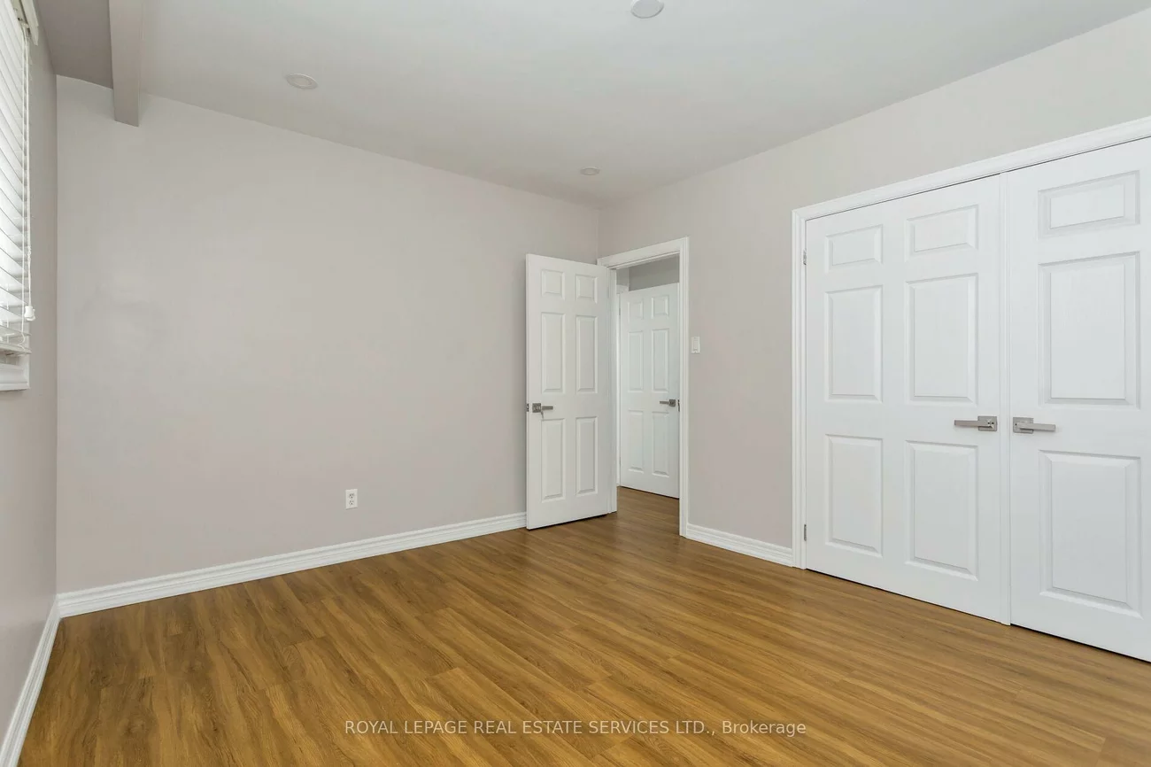 1181, Newton, 1003 - CP College Park, Oakville