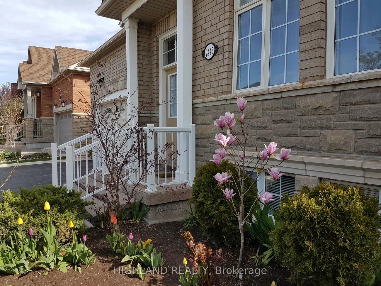 2445, Palmerston, 1009 - JC Joshua Creek, Oakville