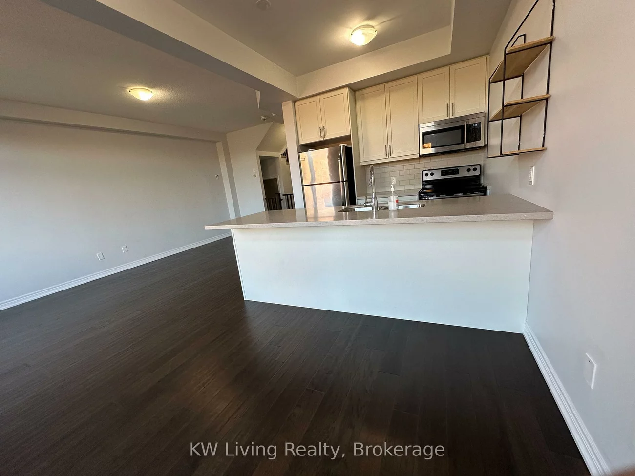 2352, Natasha, 1000 - BC Bronte Creek, Oakville