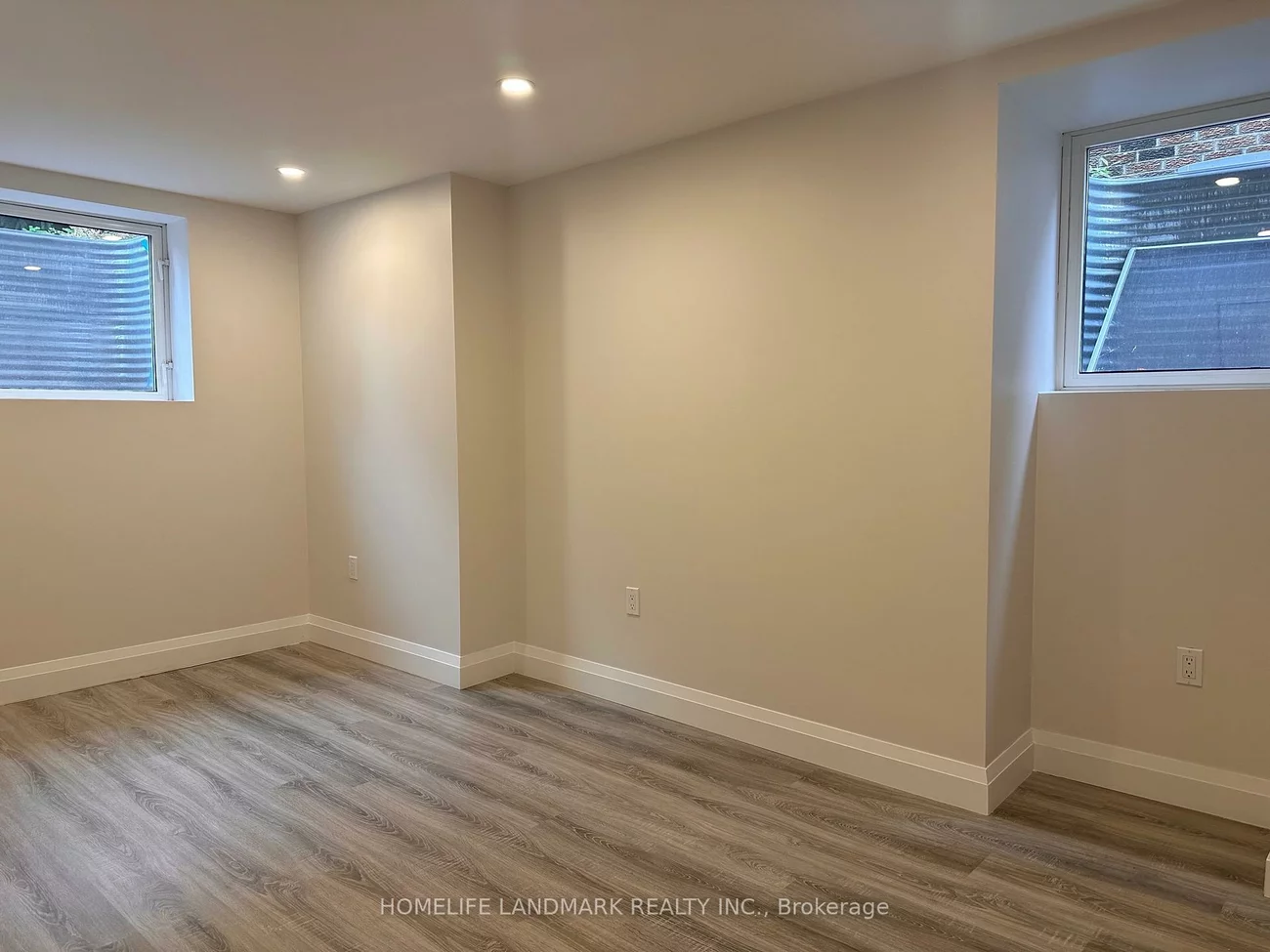 2036, Grosvenor, 1018 - WC Wedgewood Creek, Oakville