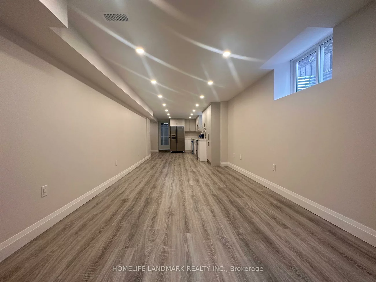 2036, Grosvenor, 1018 - WC Wedgewood Creek, Oakville