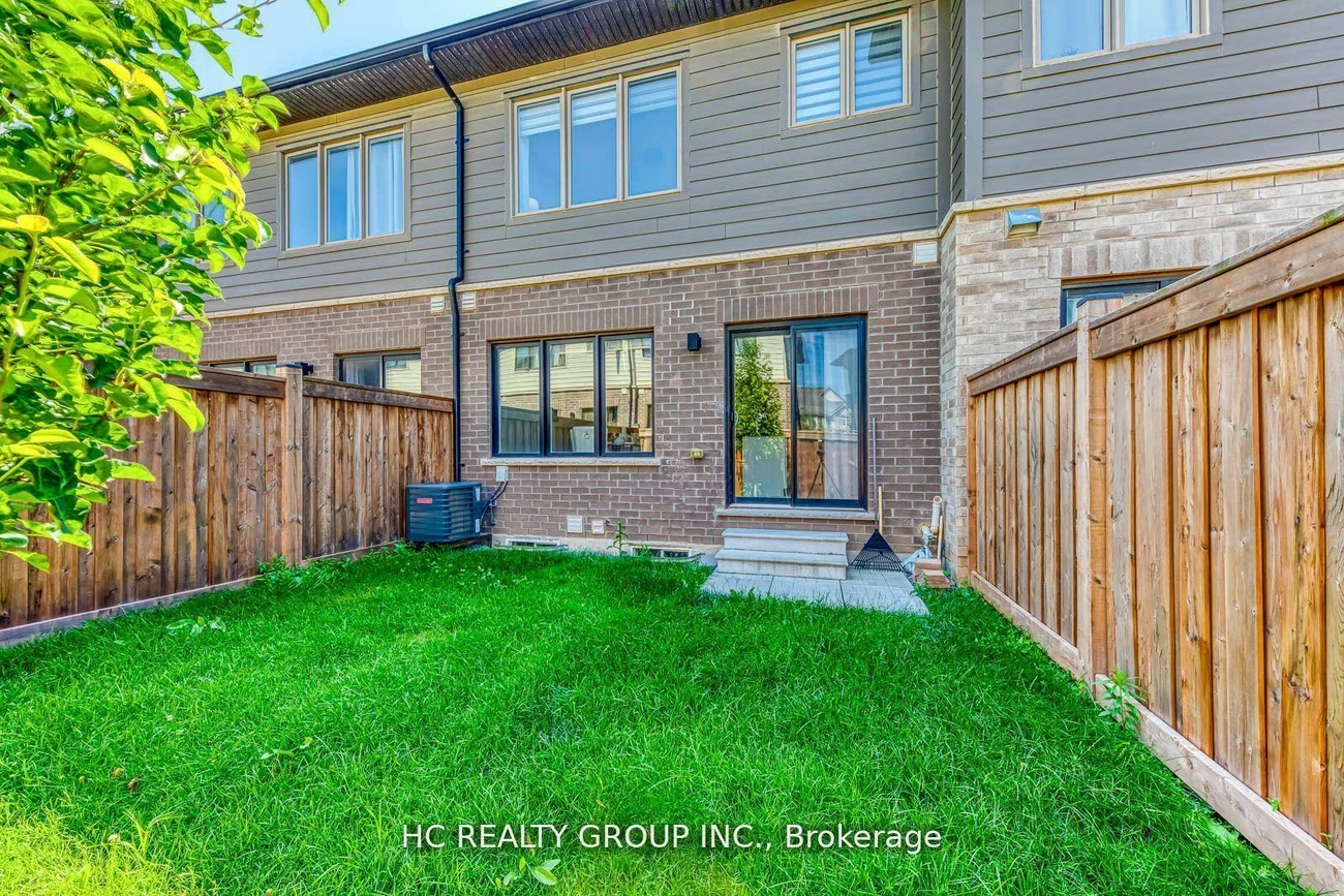 385, Athabasca Common, 1010 - JM Joshua Meadows, Oakville
