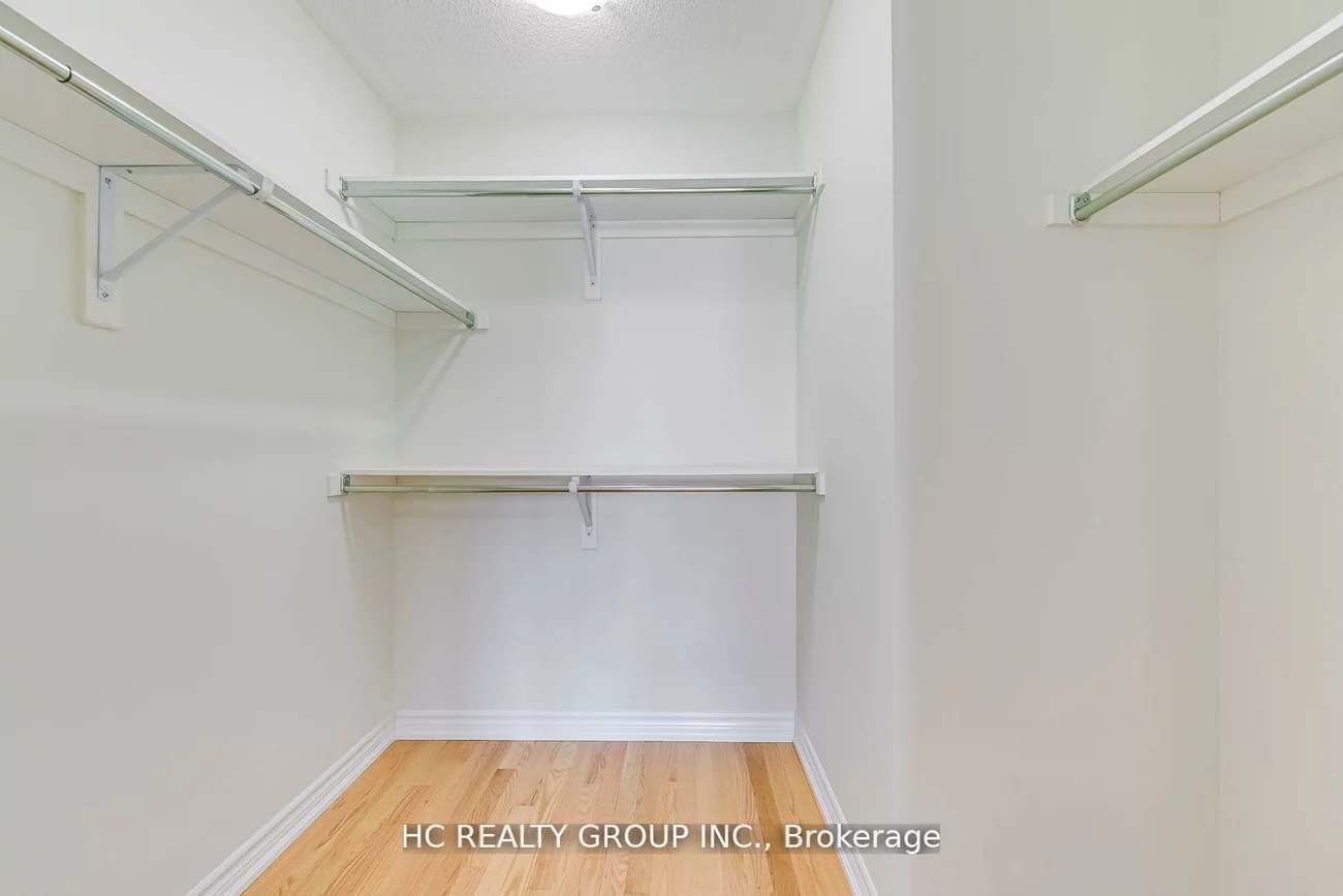 385, Athabasca Common, 1010 - JM Joshua Meadows, Oakville