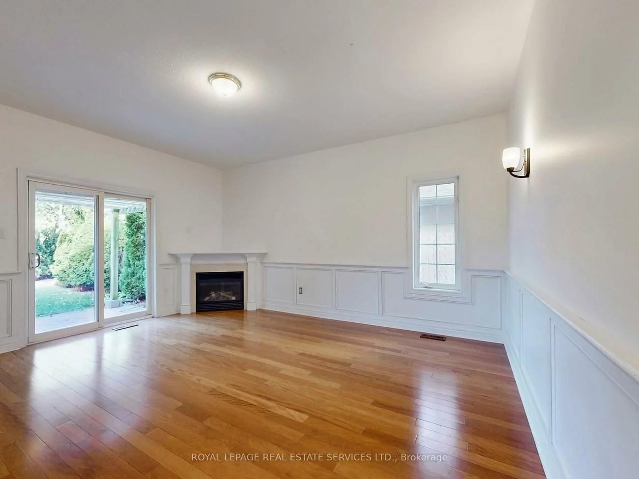 301, Mohawk, 1001 - BR Bronte, Oakville