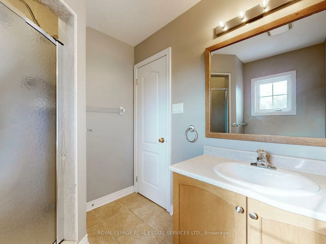 301, Mohawk, 1001 - BR Bronte, Oakville