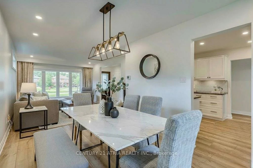 1319, Oxford, 1003 - CP College Park, Oakville