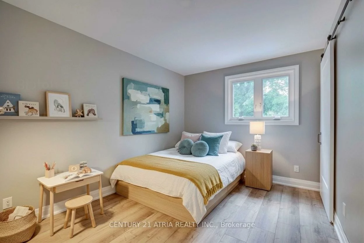 1319, Oxford, 1003 - CP College Park, Oakville