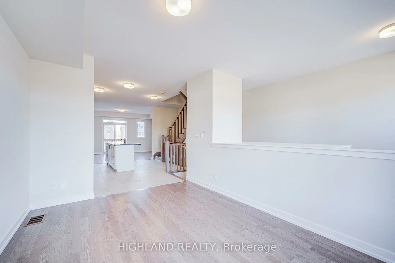 1170, Dartmouth, 1010 - JM Joshua Meadows, Oakville