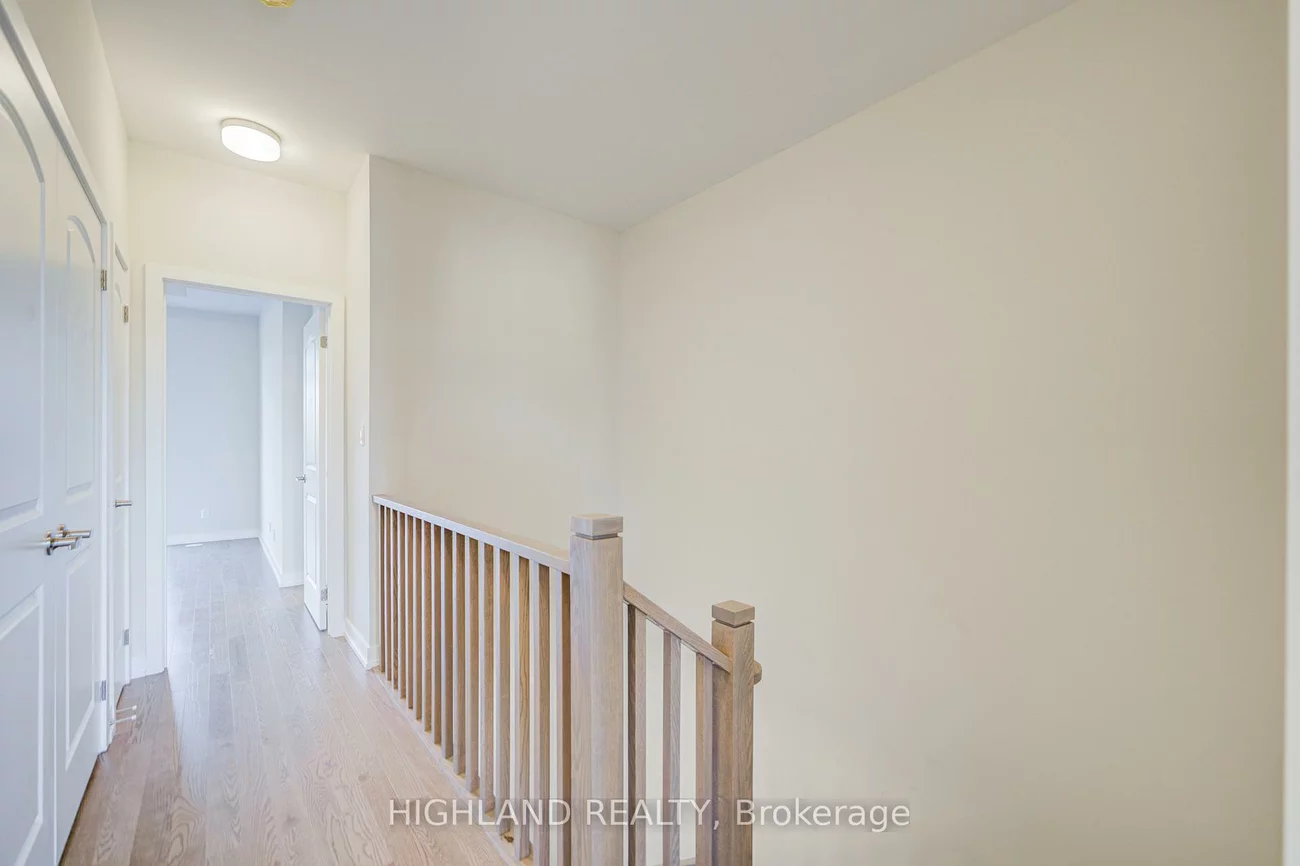 1170, Dartmouth, 1010 - JM Joshua Meadows, Oakville