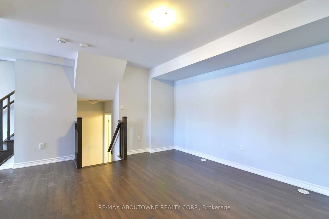 3062, Gardenia, 1008 - GO Glenorchy, Oakville