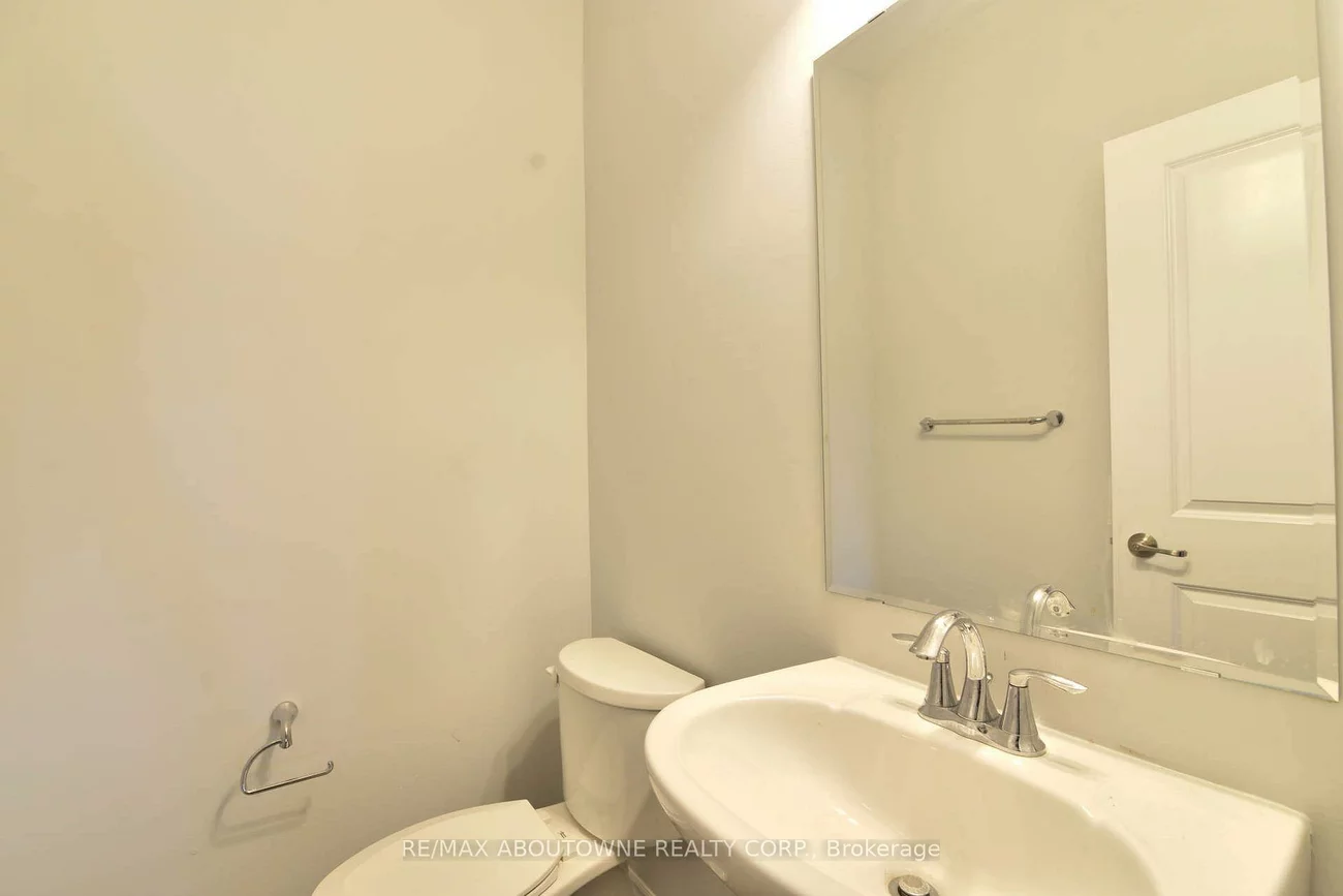 3062, Gardenia, 1008 - GO Glenorchy, Oakville