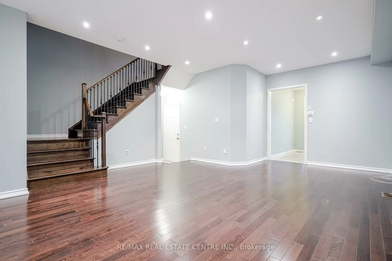 3057, Janice, 1008 - GO Glenorchy, Oakville