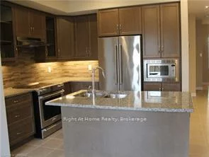 3277, Mockingbird, 1010 - JM Joshua Meadows, Oakville