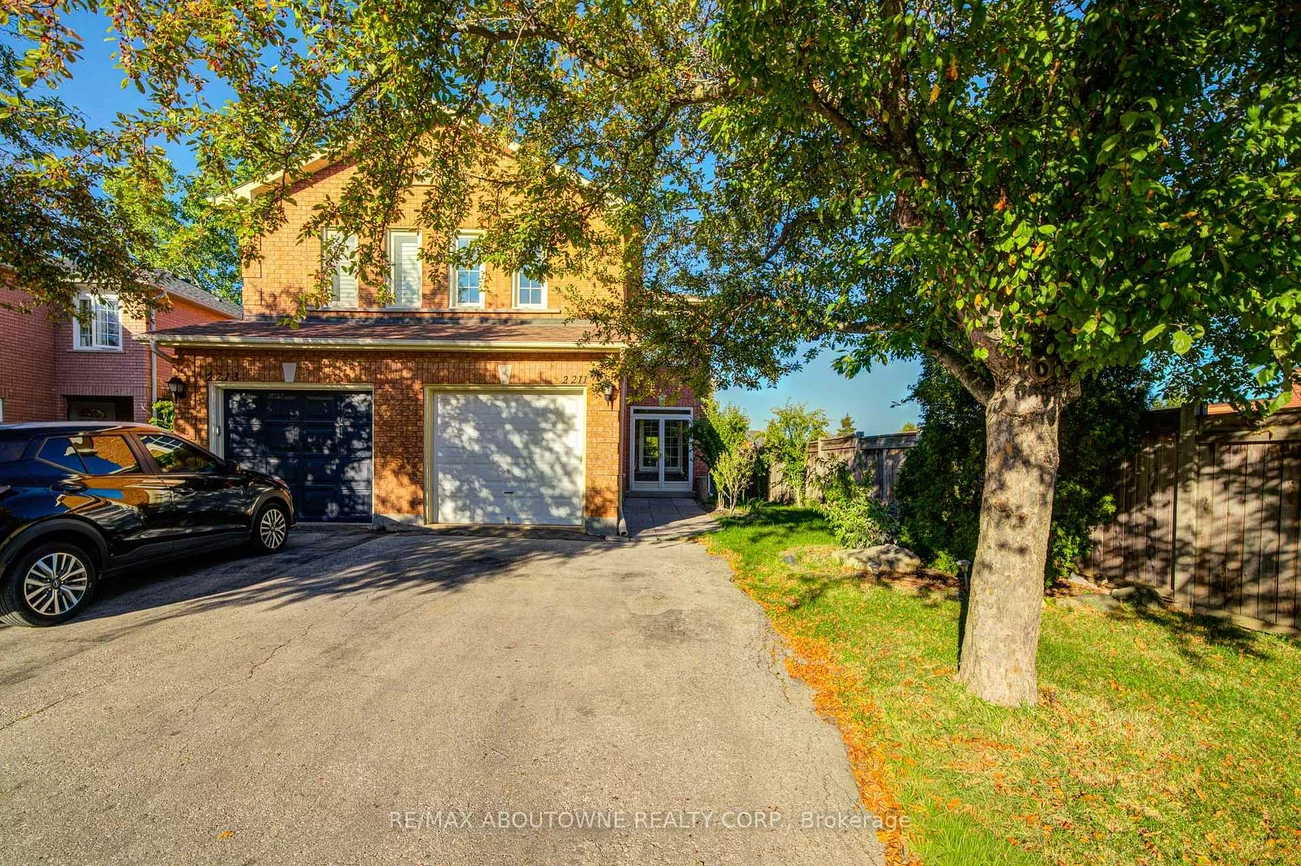 2211, Dale Ridge, 1022 - WT West Oak Trails, Oakville