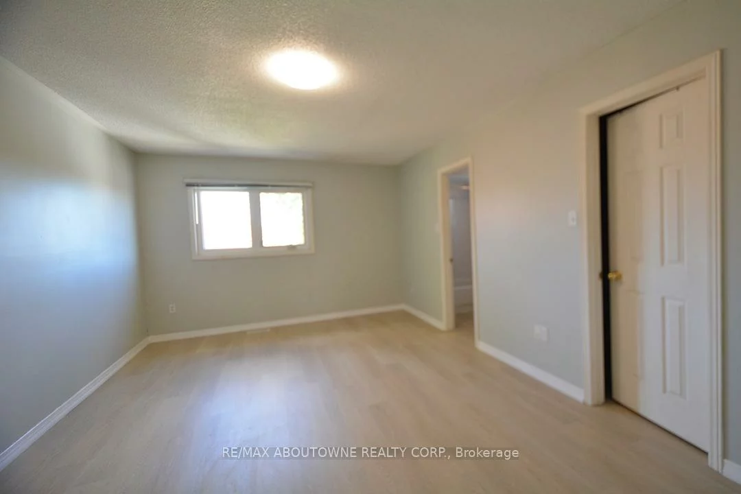 2211, Dale Ridge, 1022 - WT West Oak Trails, Oakville