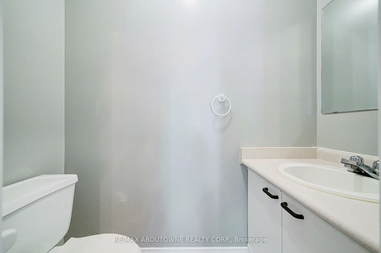 2211, Dale Ridge, 1022 - WT West Oak Trails, Oakville