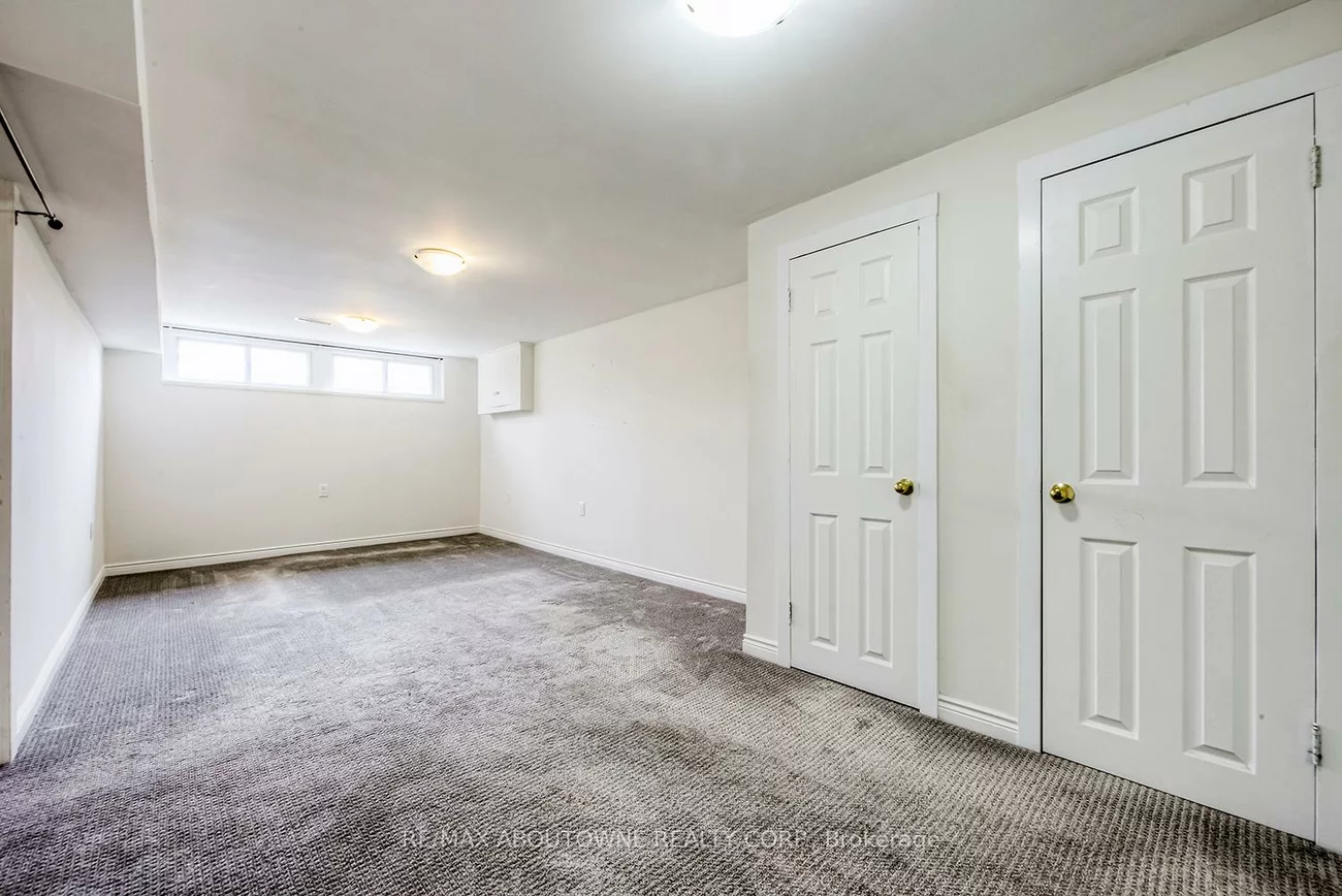 530, Lees, 1020 - WO West, Oakville