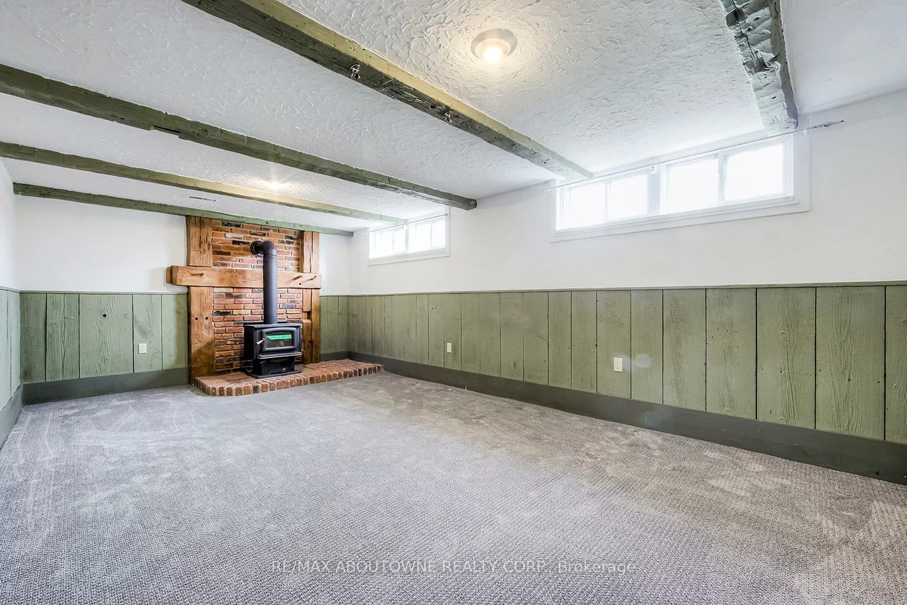 530, Lees, 1020 - WO West, Oakville