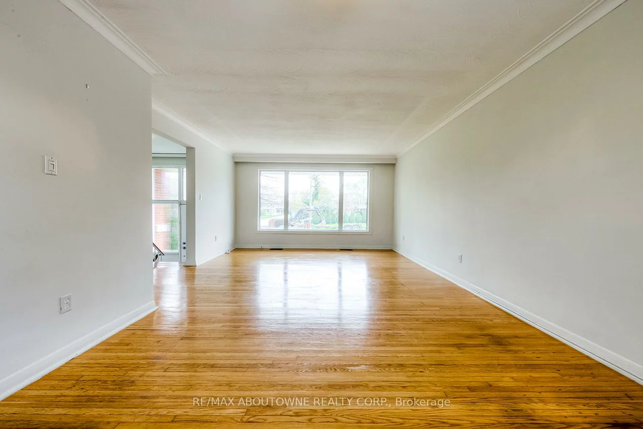530, Lees, 1020 - WO West, Oakville