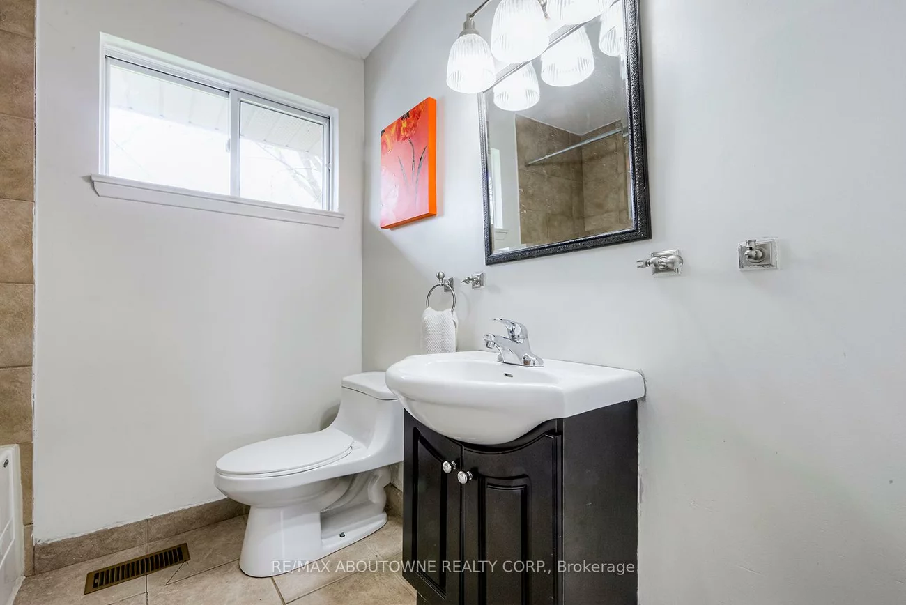 530, Lees, 1020 - WO West, Oakville