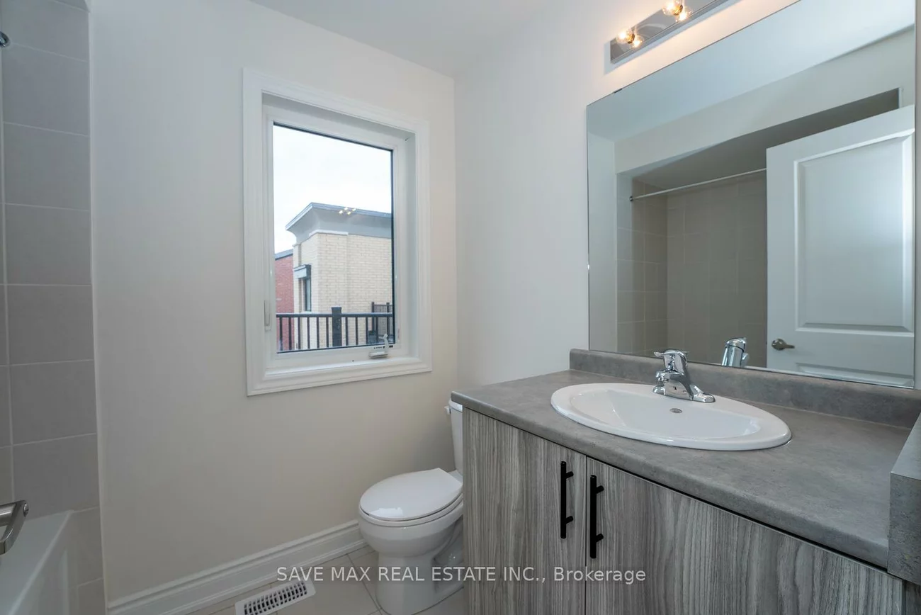 3299, Sixth, 1008 - GO Glenorchy, Oakville