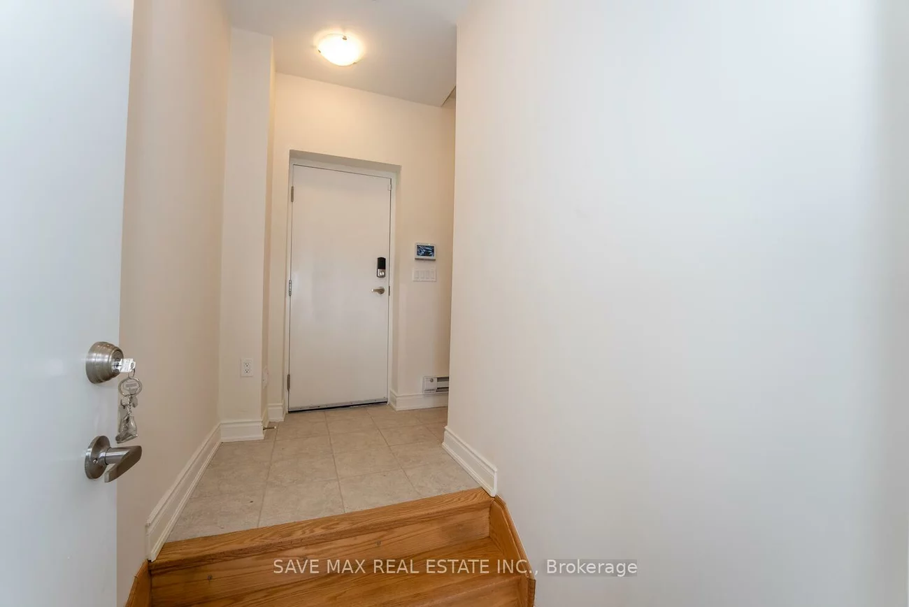 3299, Sixth, 1008 - GO Glenorchy, Oakville