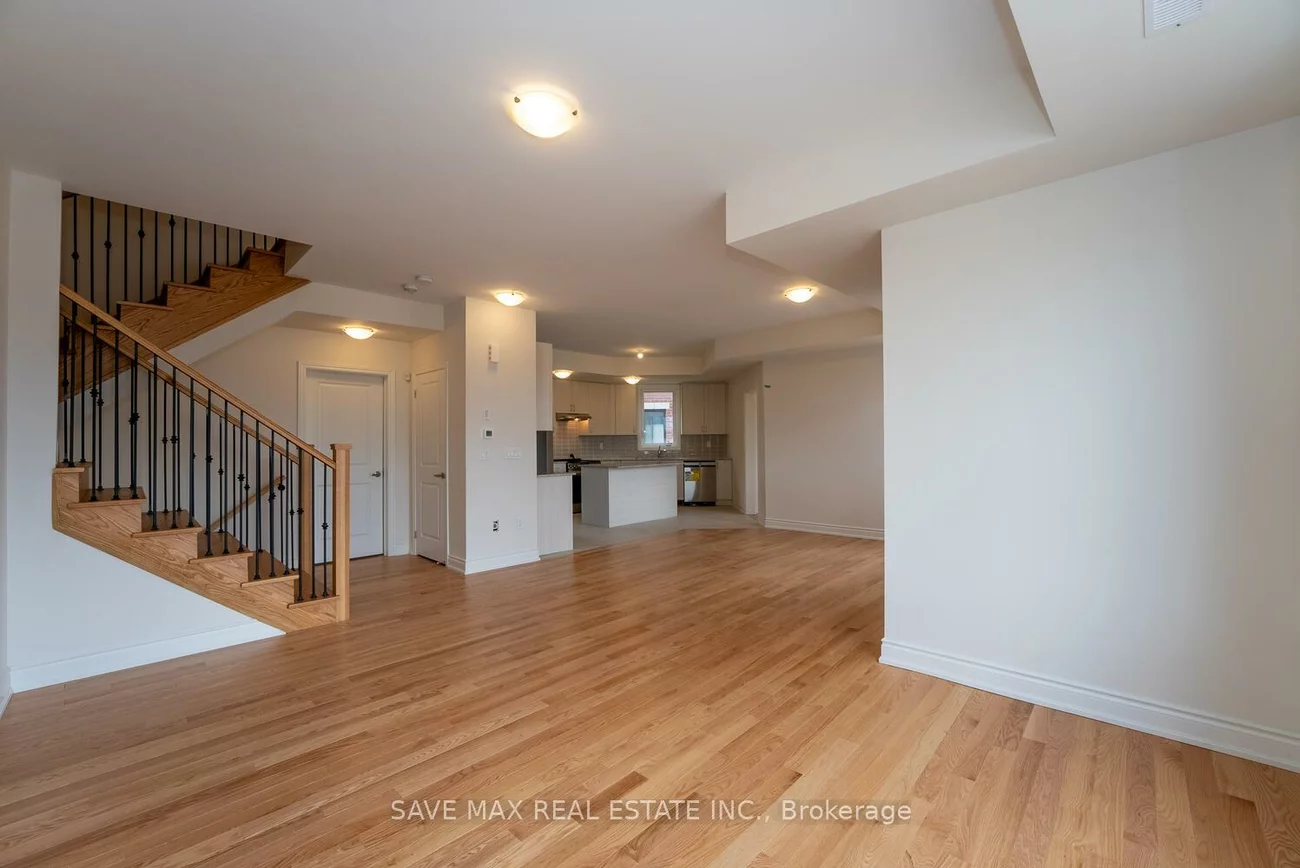 3299, Sixth, 1008 - GO Glenorchy, Oakville