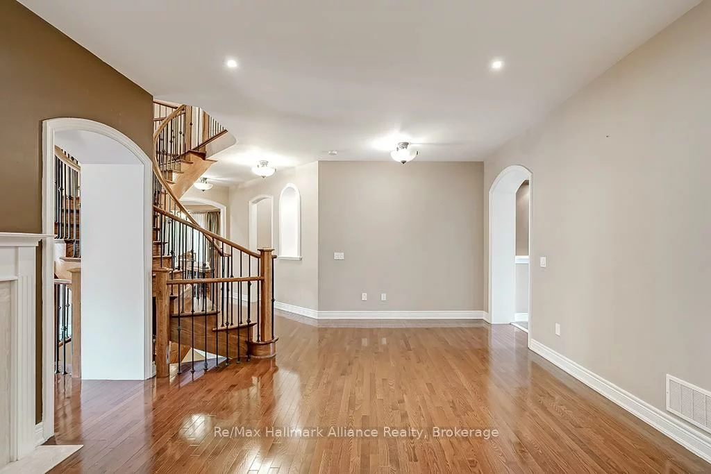 1527, Arrowhead, 1009 - JC Joshua Creek, Oakville