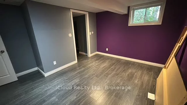 398, Christina, 1017 - SW Southwest, Oakville