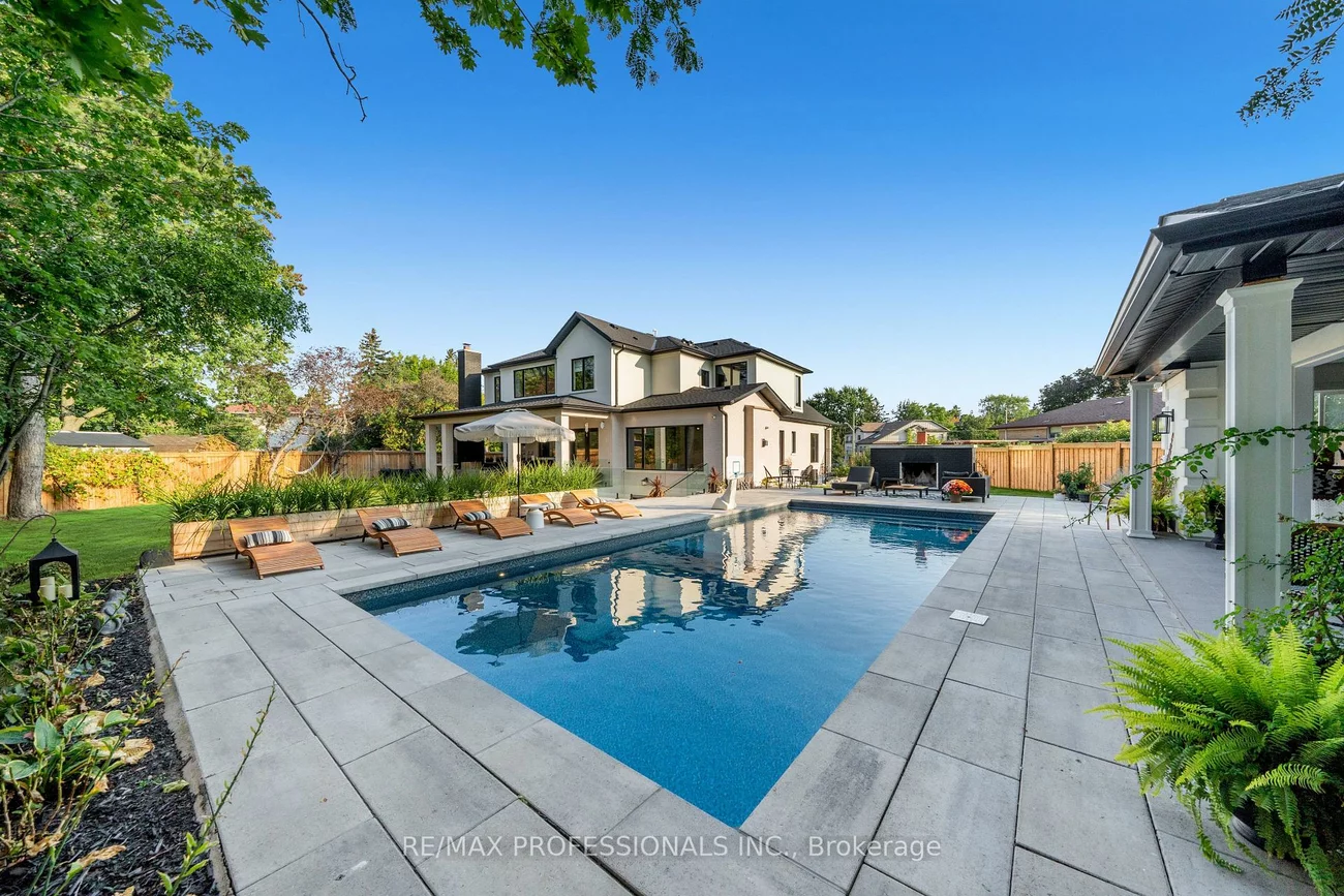 583, Weir, 1020 - WO West, Oakville