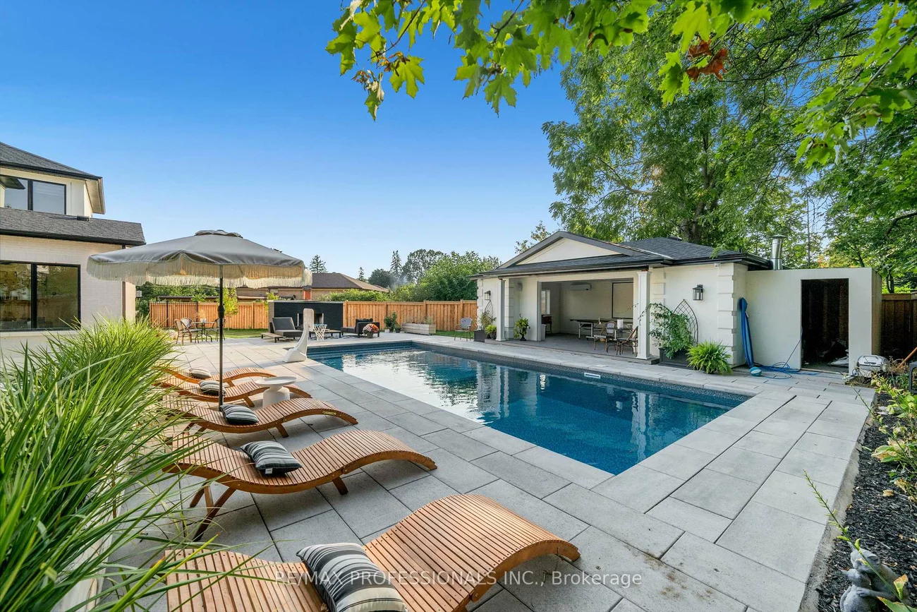 583, Weir, 1020 - WO West, Oakville