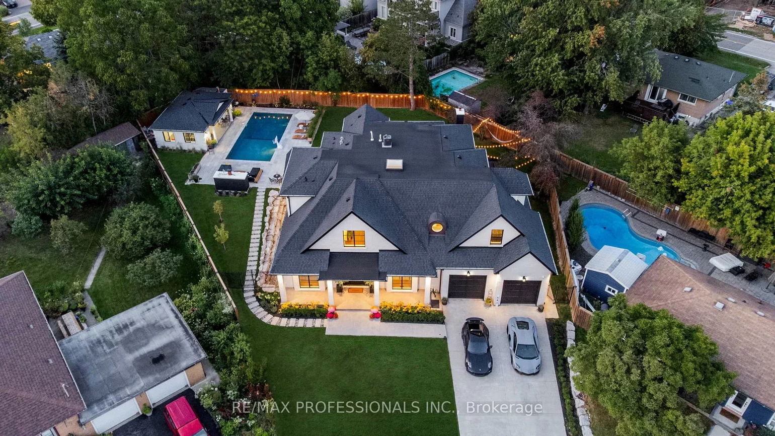 583, Weir, 1020 - WO West, Oakville