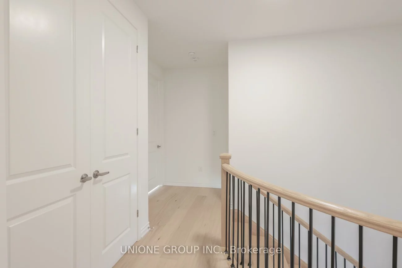 3169, Meadowridge, 1010 - JM Joshua Meadows, Oakville