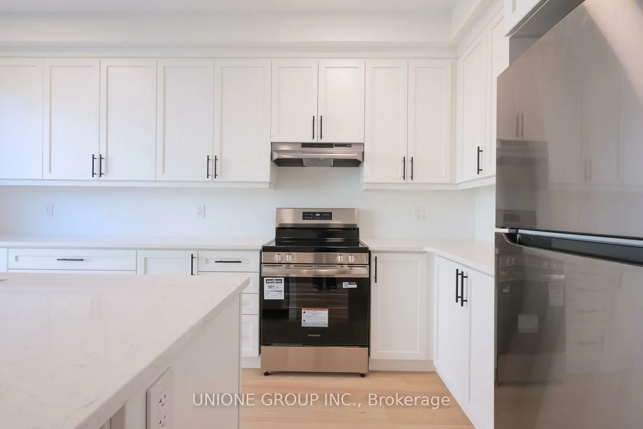 3169, Meadowridge, 1010 - JM Joshua Meadows, Oakville